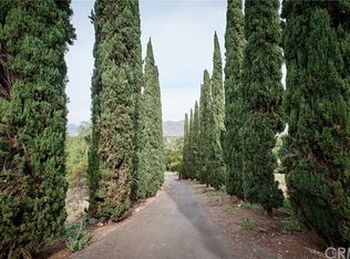 560 E De Anza Heights Dr, San Dimas, CA 91773