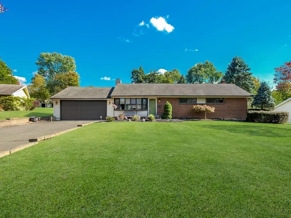 161 Valley Rd, Warminster, PA 18974
