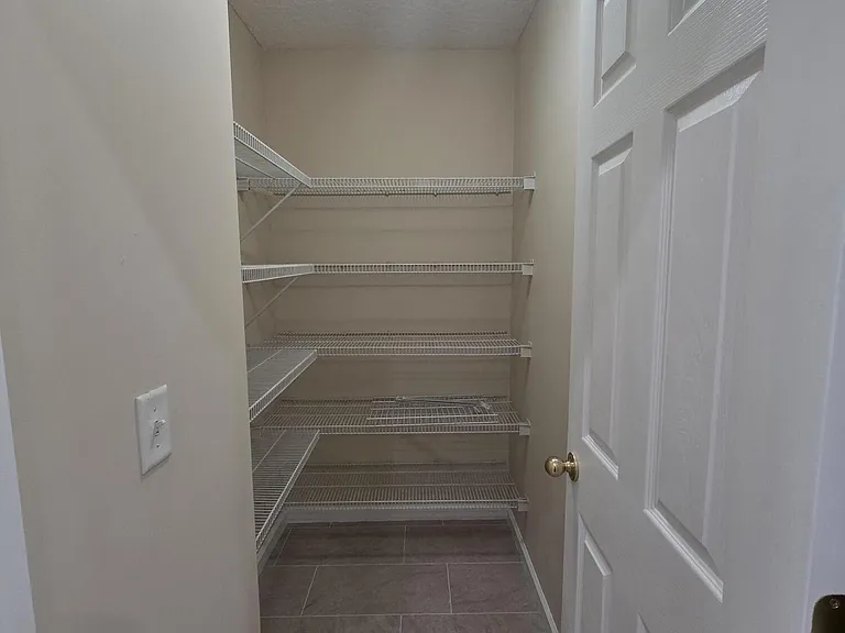739 Wakemont Dr — Photo 16