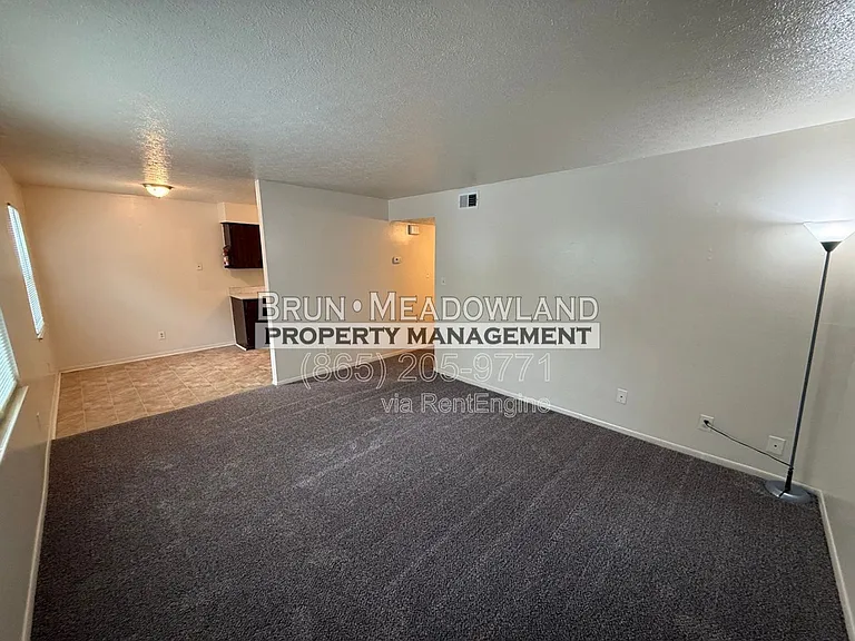 5525 Jacksboro Pike #3 — Photo 9