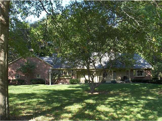 1st image of 775 Braeside South Dr