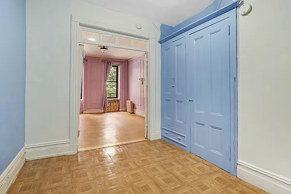 Sold by Compass | media 6