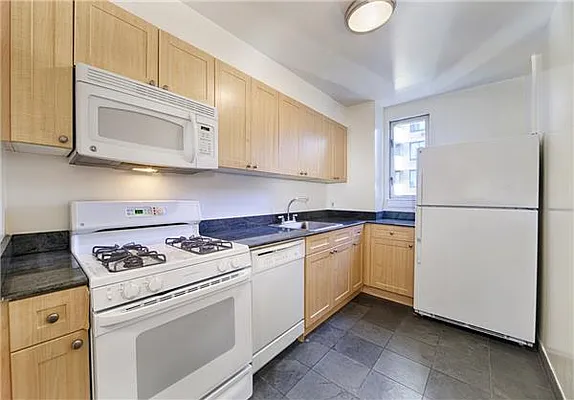 Rented by Park River | media 12
