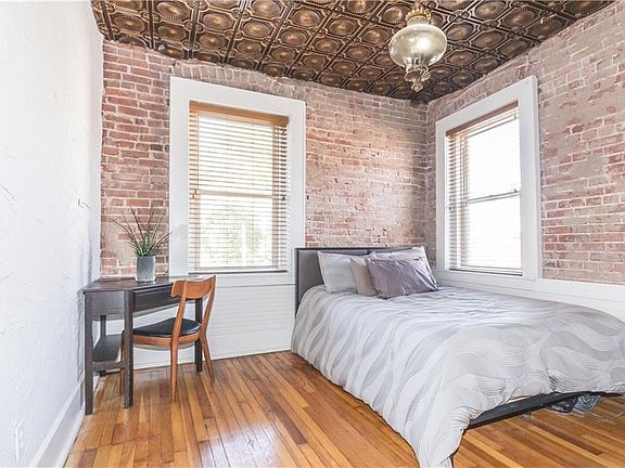 5th image of 110 W 36th St APT 3E
