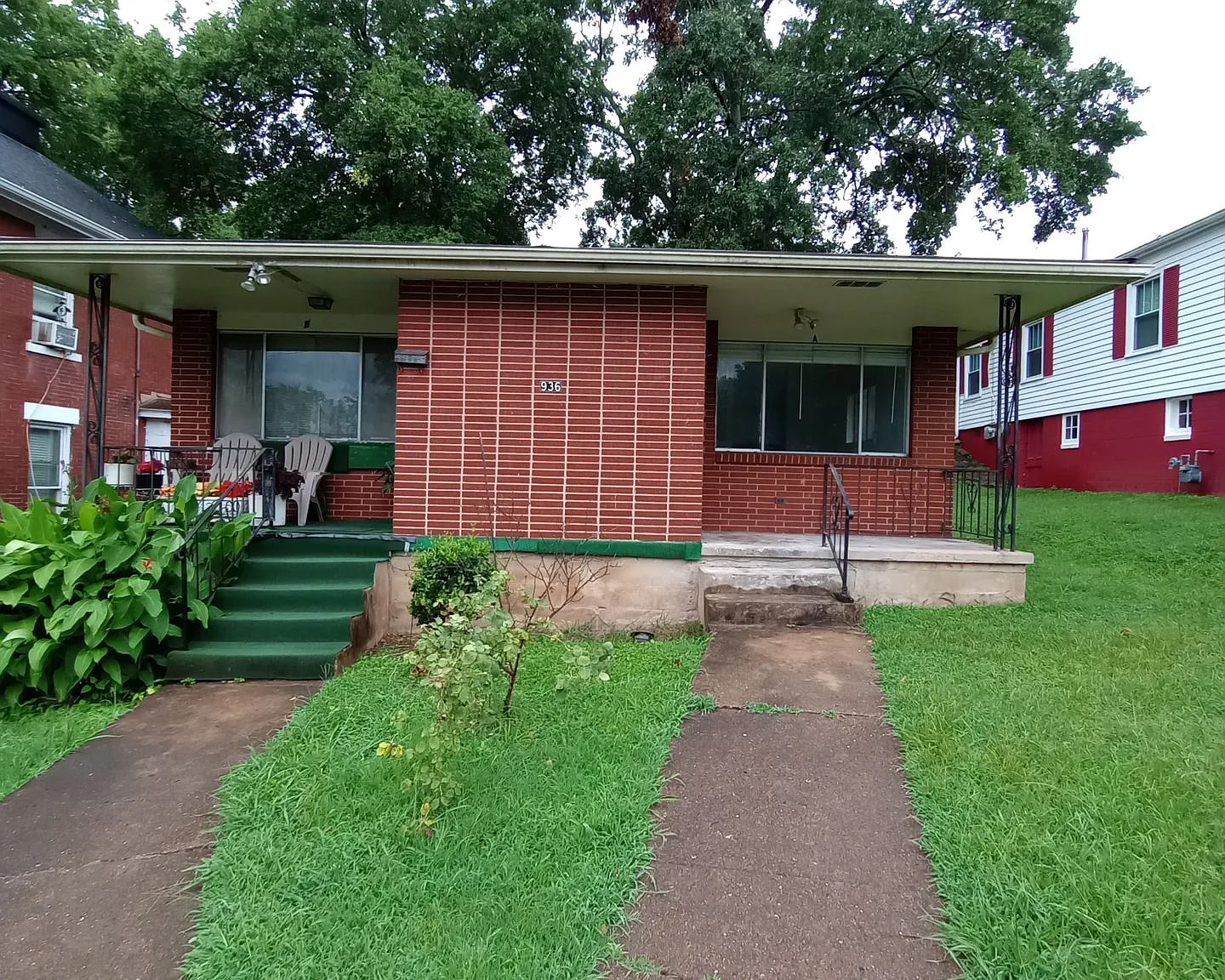 Duplex walking distance to UTC! — Photo 1