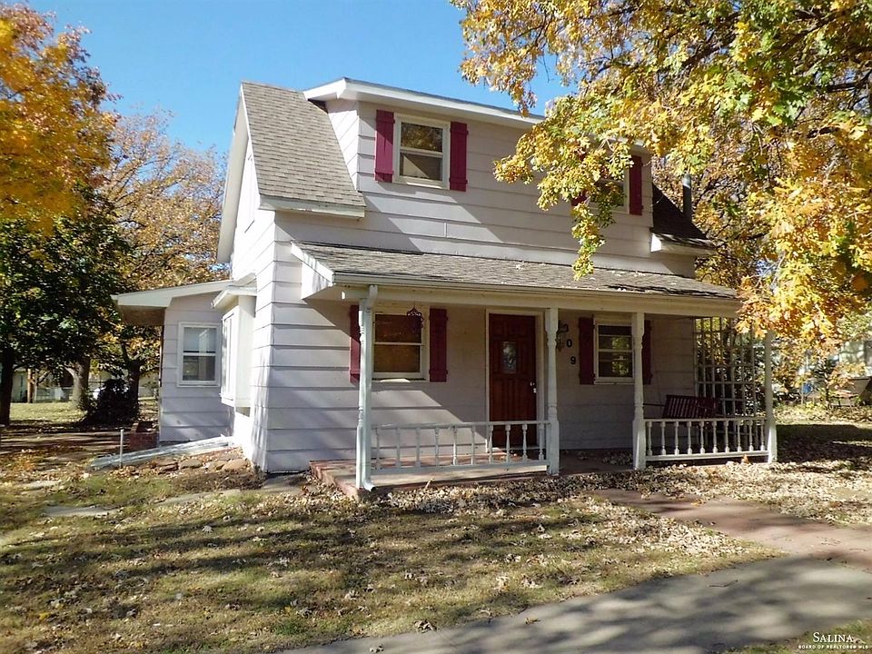 1st image of 309 N Lincoln St