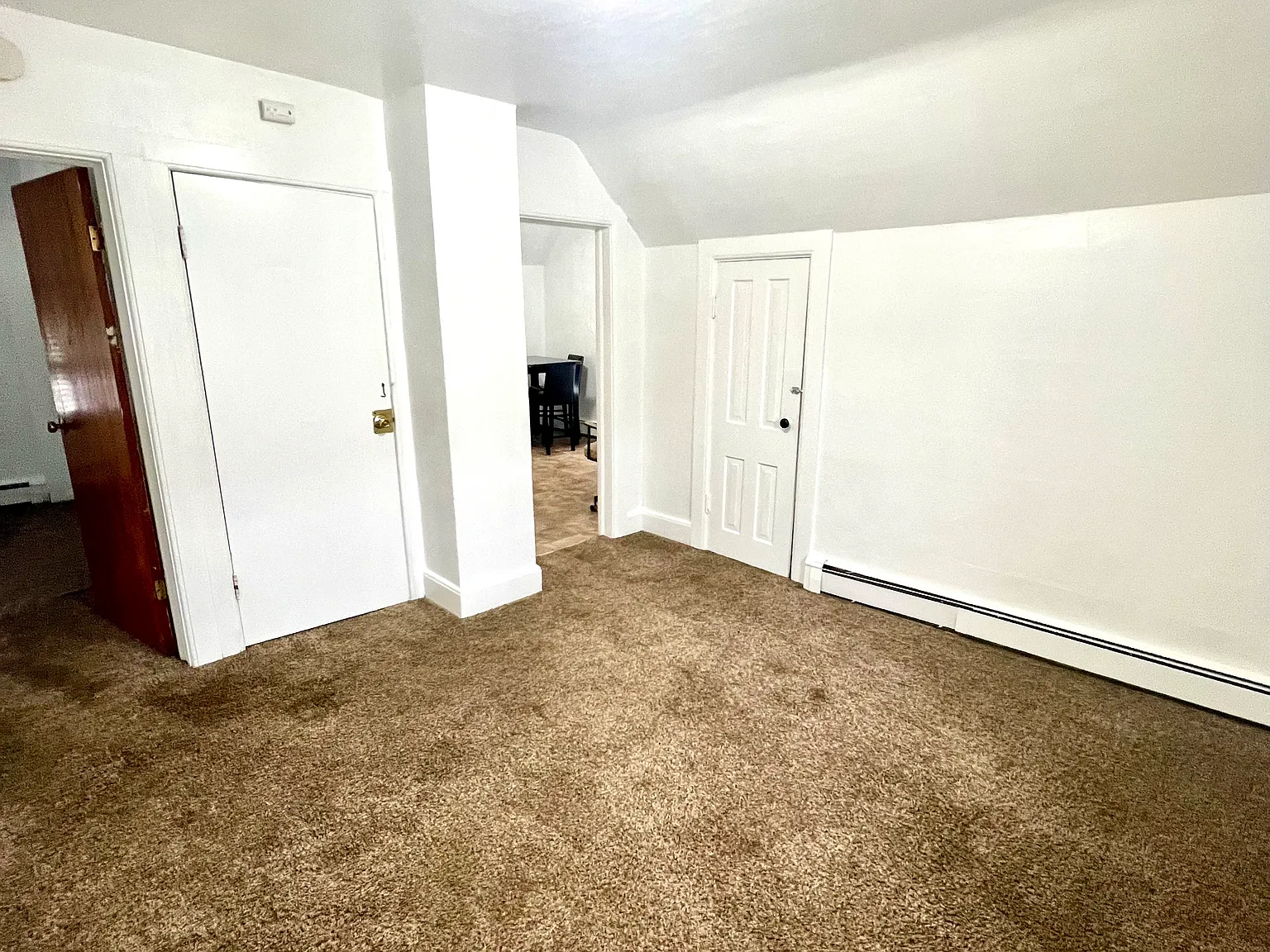 405 Smith St — Photo 3