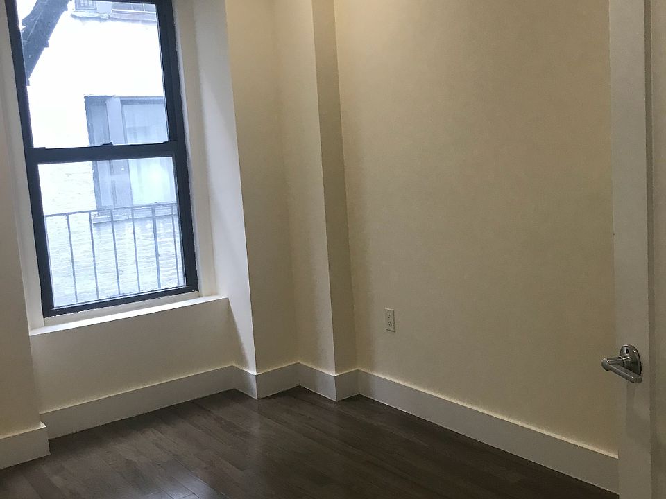 2nd image of 408 W 128th St APT 51B
