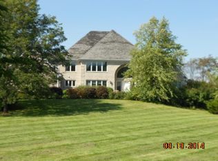 7920 Swarthmore Rd, Woodstock, IL 60098