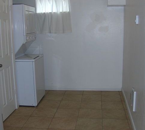 3rd image of 211 W Cherry St