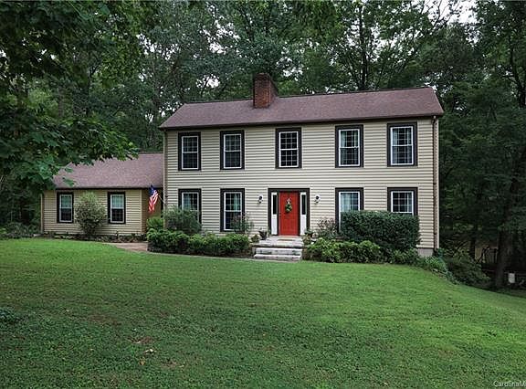 2nd image of 309 Brookmeade Dr