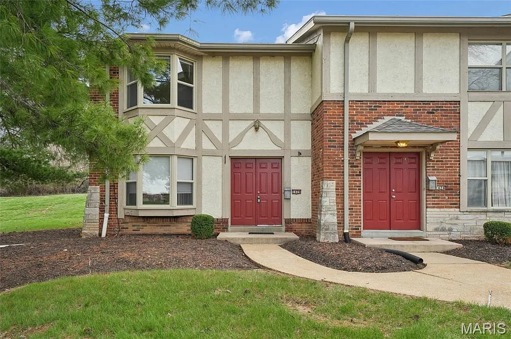 1426 Willow Brook Cv photo 1