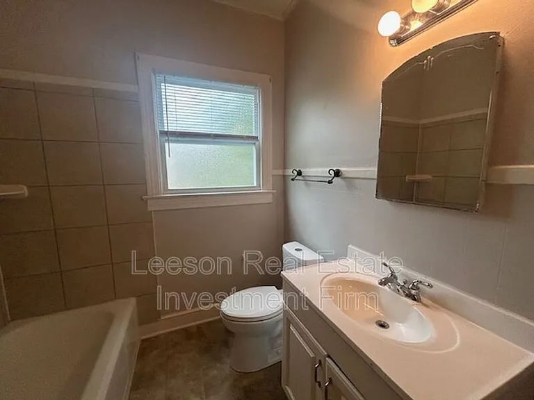 3802 Baltimore Ave — Photo 7