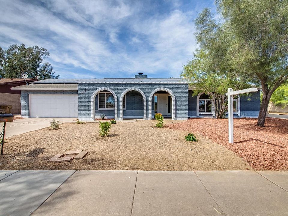 3102 W Greenway Rd 1