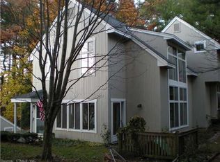 52 Stratton Forest Way, Simsbury, CT 06070