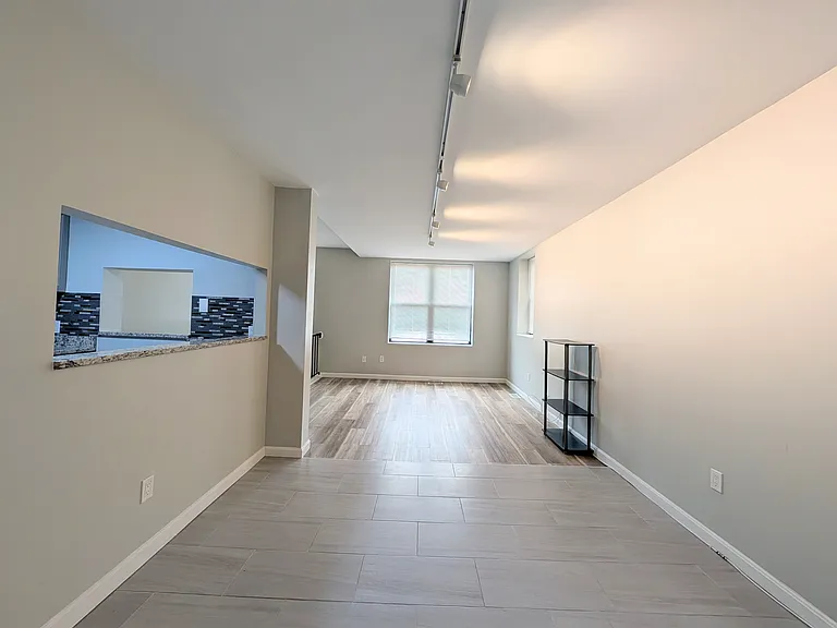 33 Brainerd Rd #112 — Photo 4
