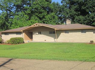 806 S 5th St #3942, Collins, MS 39428