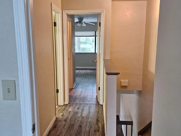 6111 SW 8th Pl — Photo 17