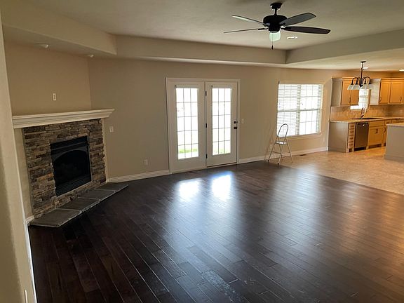 5th image of 769 E Ozark Jubilee Dr