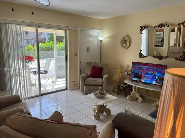 5300 Washington St APT G123, Hollywood, FL 33021