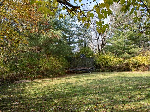 5th image of 8593 Concord Hills Cir