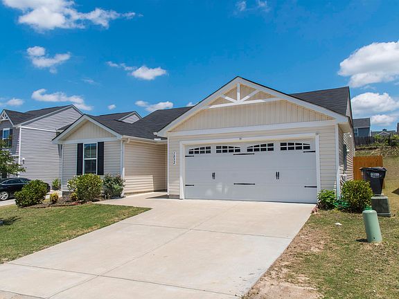 3rd image of 1832 Guadalupe Ct