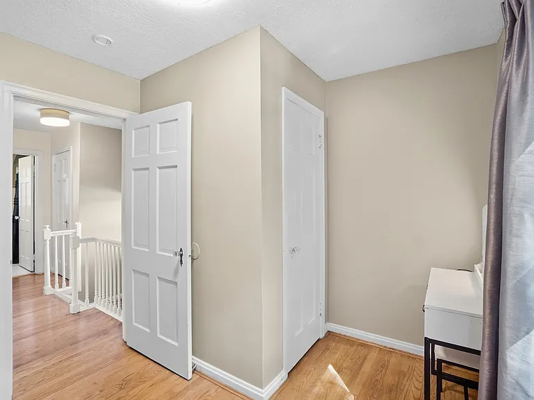 4157 Paxton Woods Ln — Photo 32