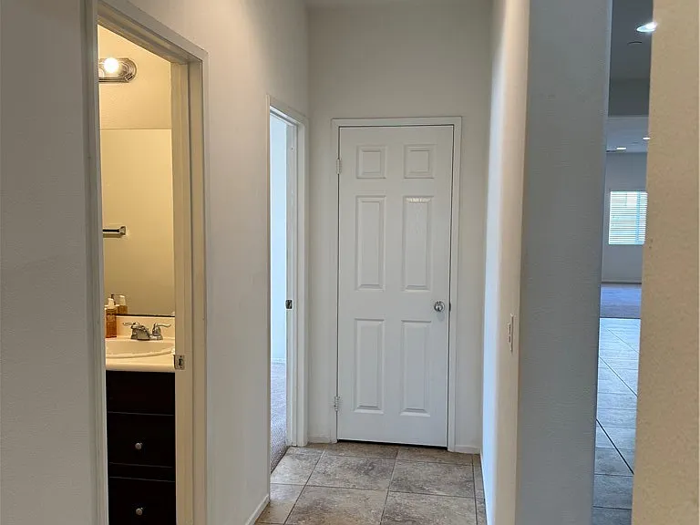 6840 Sunsight Way — Photo 27