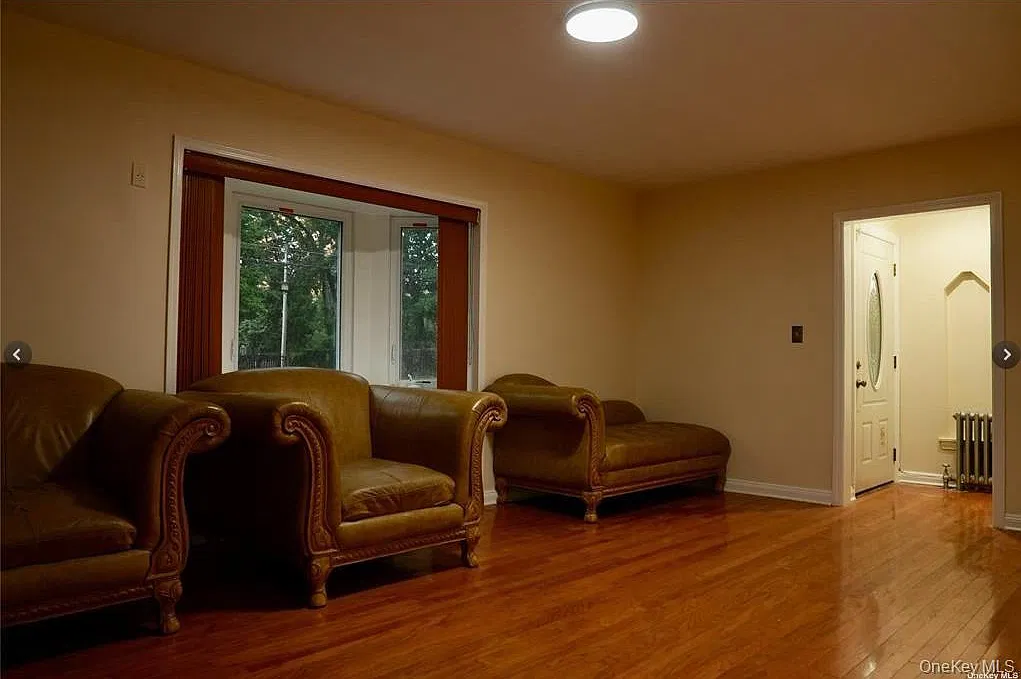 4 bed, 2.0 bath, 1325 sqft, $4,600 — Photo 4
