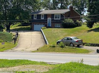 1020 Monaca Rd, Monaca, PA 15061