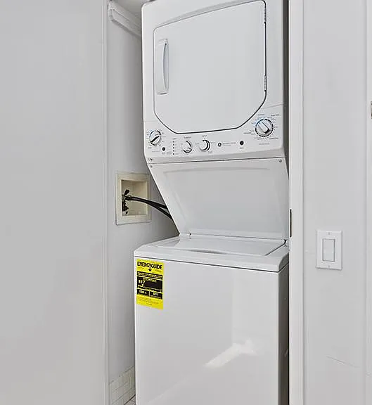 1775 York Ave #33B — Photo 5