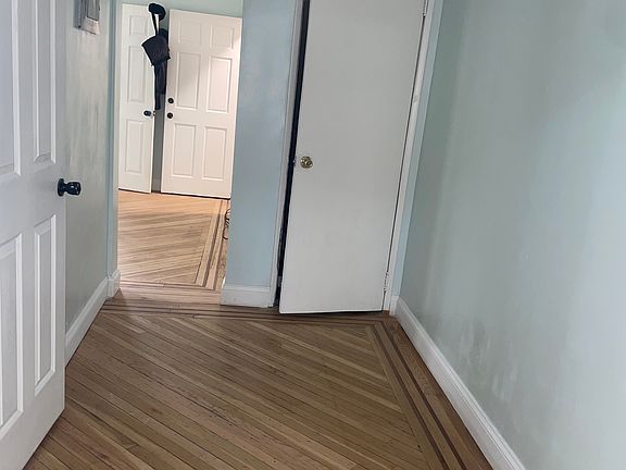 2nd image of 1253 E 89th St Floor 1