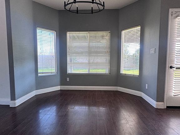 4th image of 11300 Sand Bridge Ct