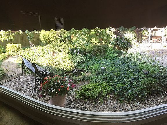 4th image of 3527 Glencairn Dr