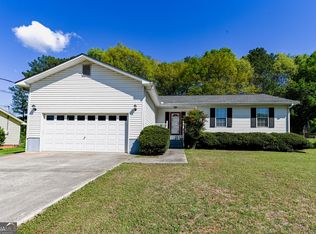 45 Highland Cir, Stockbridge, GA