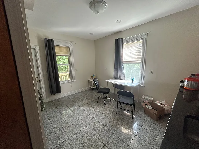 190 Highland St #2 — Photo 7