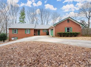2705 Lakeside Trl, Cumming, GA 30041
