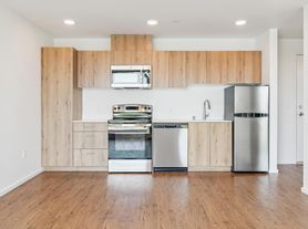 Eclipse Fremont Apartments