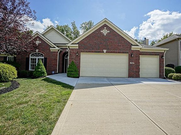2nd image of 10837 Tallow Wood Ln