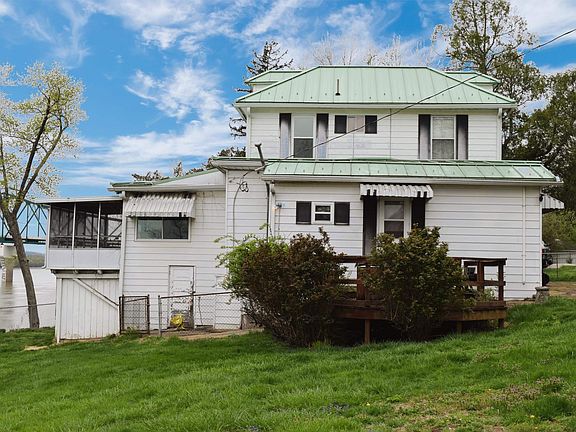 3rd image of 119 Rockwood Ave