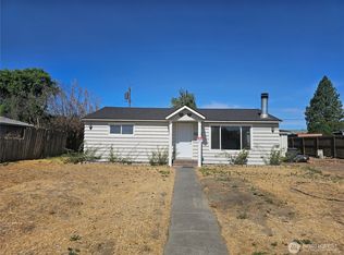 4222 Sun Dr NE, Moses Lake, WA 98837