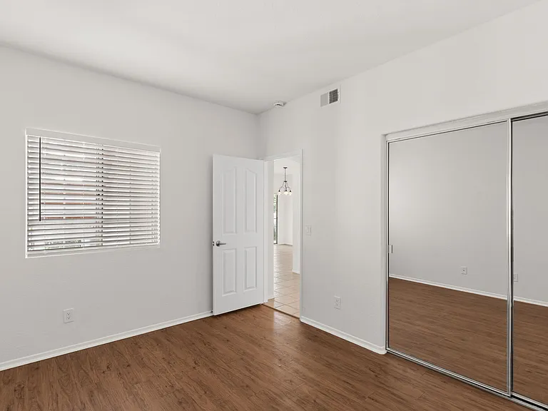 1898 Matin Cir #189 — Photo 15