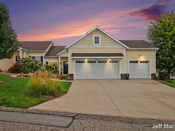 6091 Gleneagle Highlands Dr, Hudsonville, MI 49426