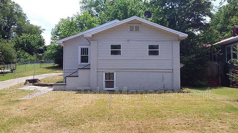 1st image of 511 10th Ave
