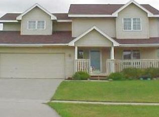 1947 NW 152nd St, Clive, IA 50325