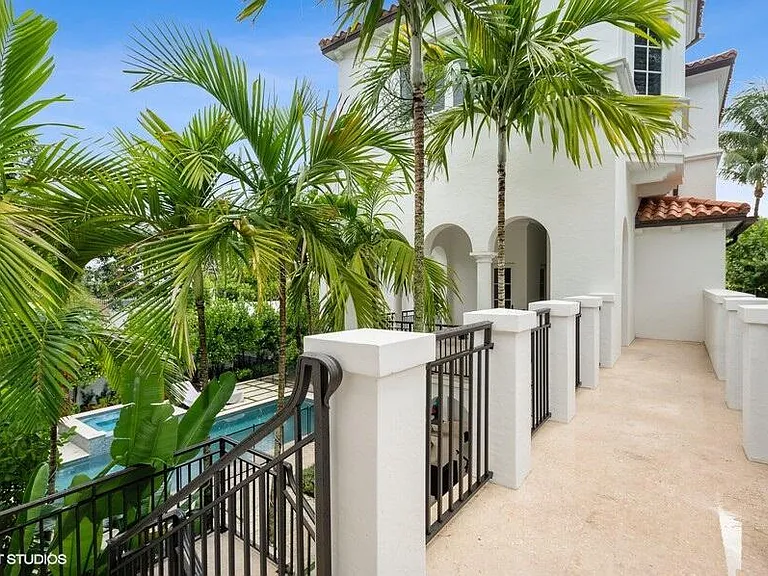 6103 N Ocean Blvd — Photo 48
