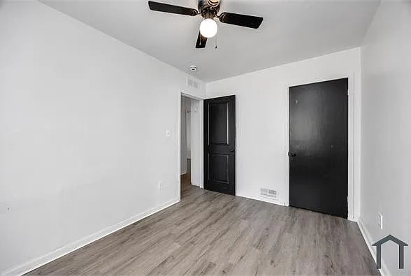 4004 Minnesota Ave — Photo 5