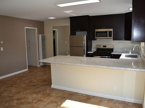3rd image of 2138 Balboa Ave APT 7
