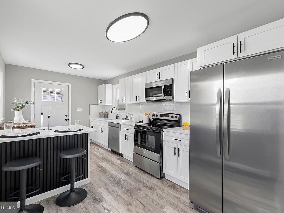 1st image of 3506 Cornwall Ct