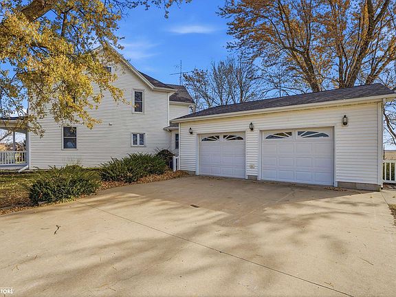 4th image of 1712 335th St